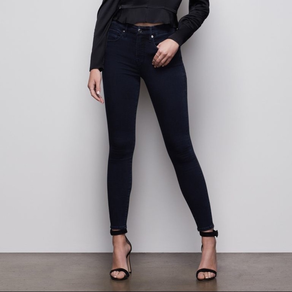 Good American Good Legs Crop